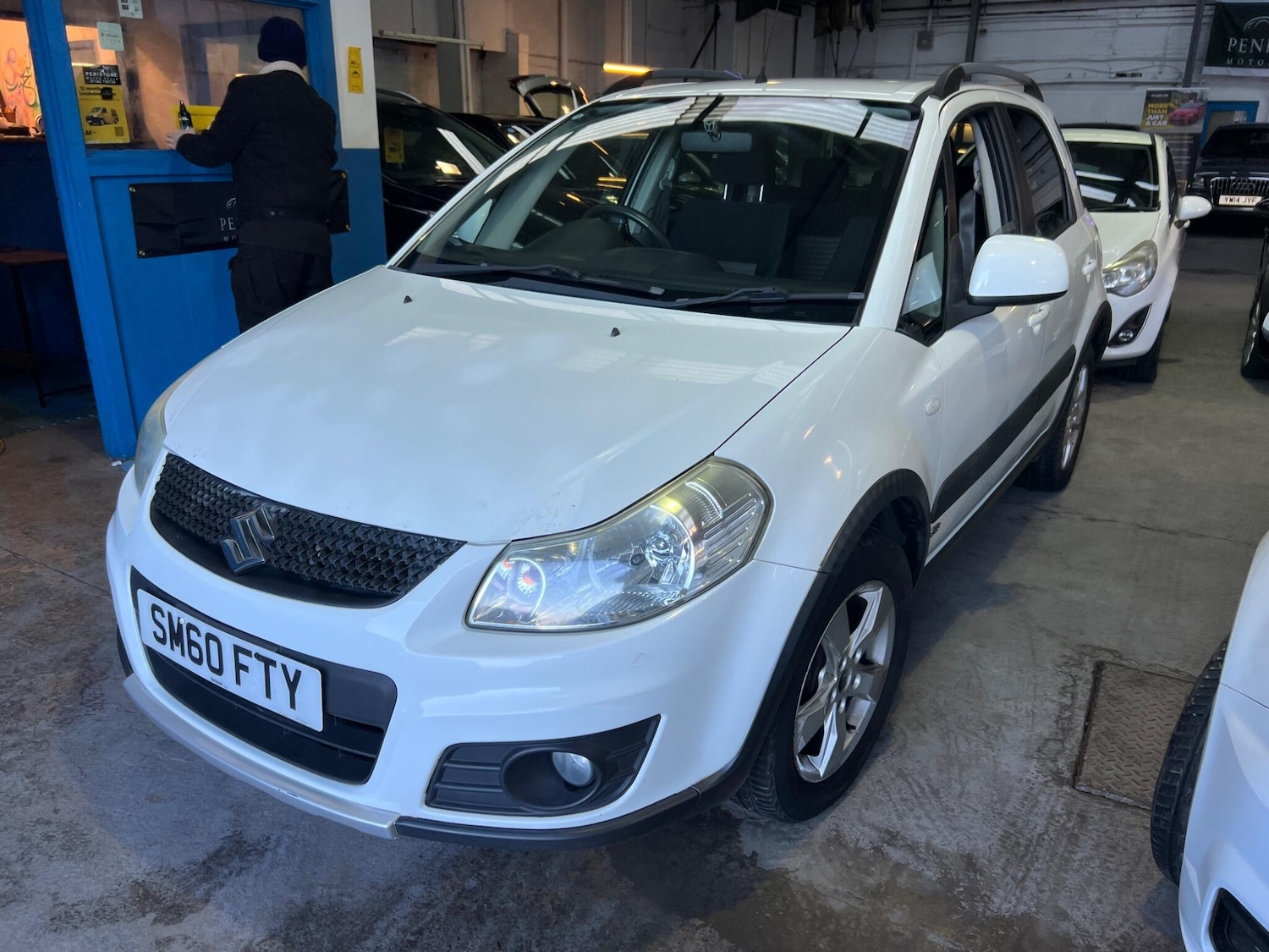 Used Suzuki SX4 2010 for sale - 77216335: Photo 10