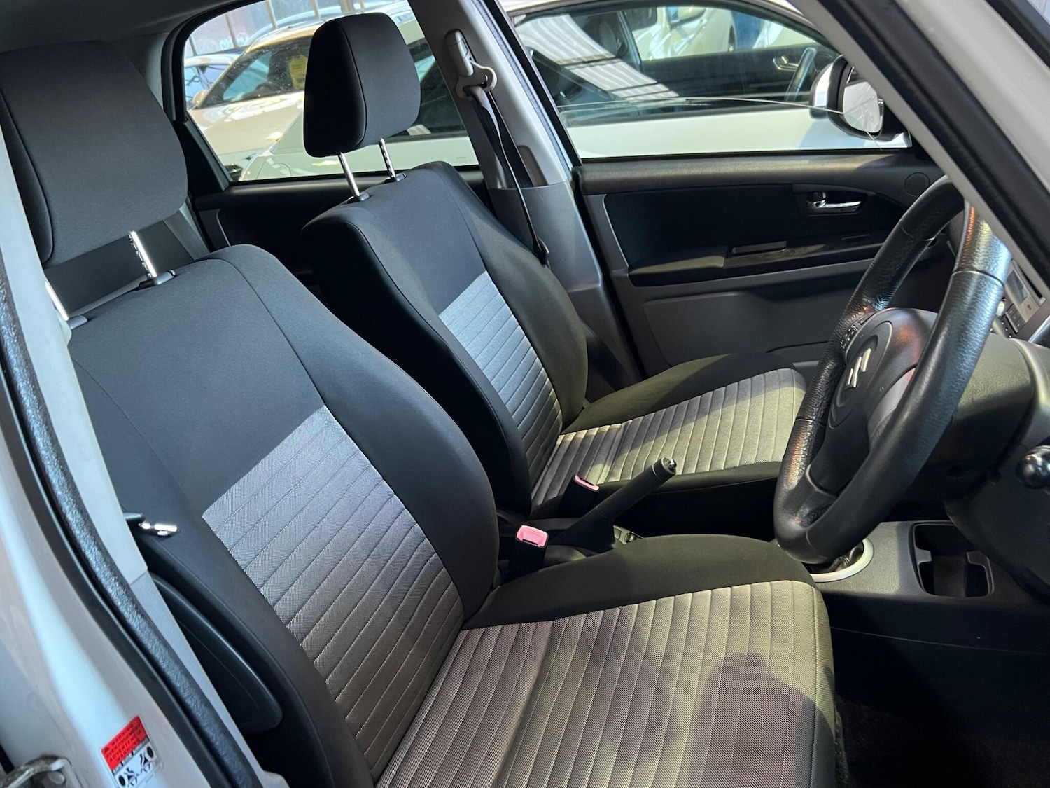 Used Suzuki SX4 2010 for sale - 77216335: Photo 17