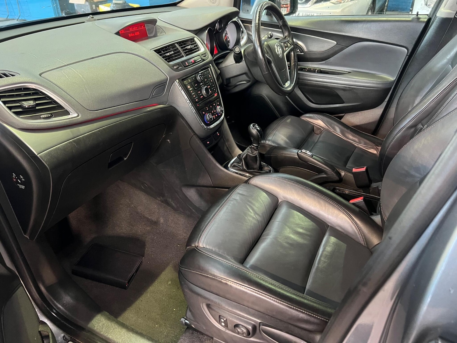 Used Vauxhall Mokka 2015 for sale - 76657374: Photo 36