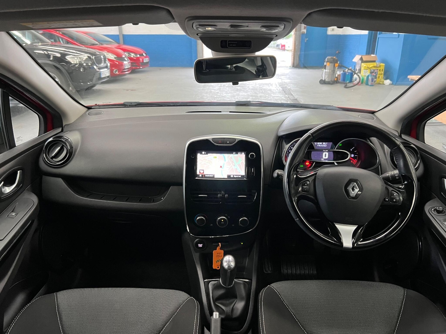 Used Renault Clio 2016 for sale - 76619691: Photo 10
