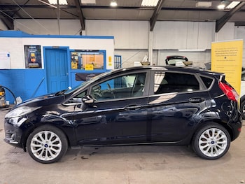 Used Ford Fiesta 2015 for sale - 78260680: Photo
