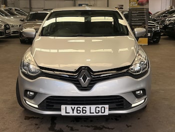 Used Renault Clio 2017 for sale - 79613102: Photo