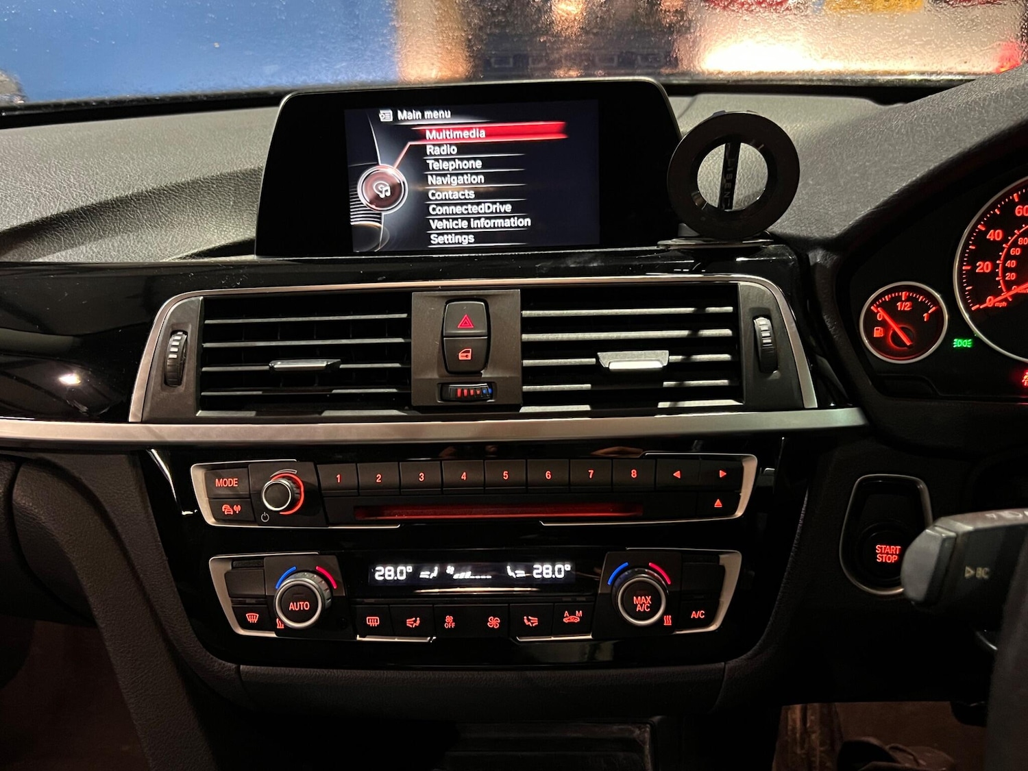 Used BMW 3 Series 2017 for sale - 76772057: Photo 31