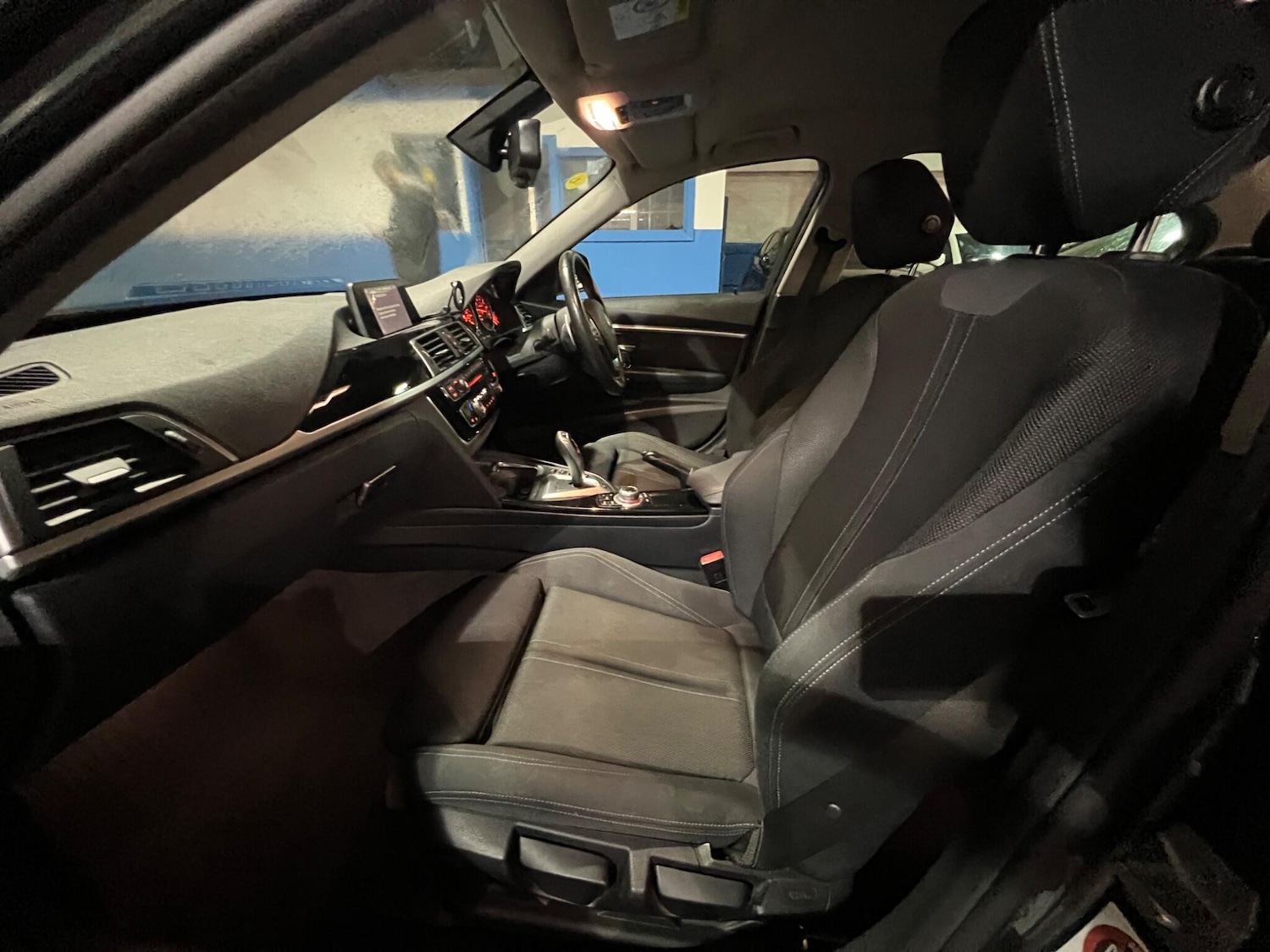 Used BMW 3 Series 2017 for sale - 76772057: Photo 48