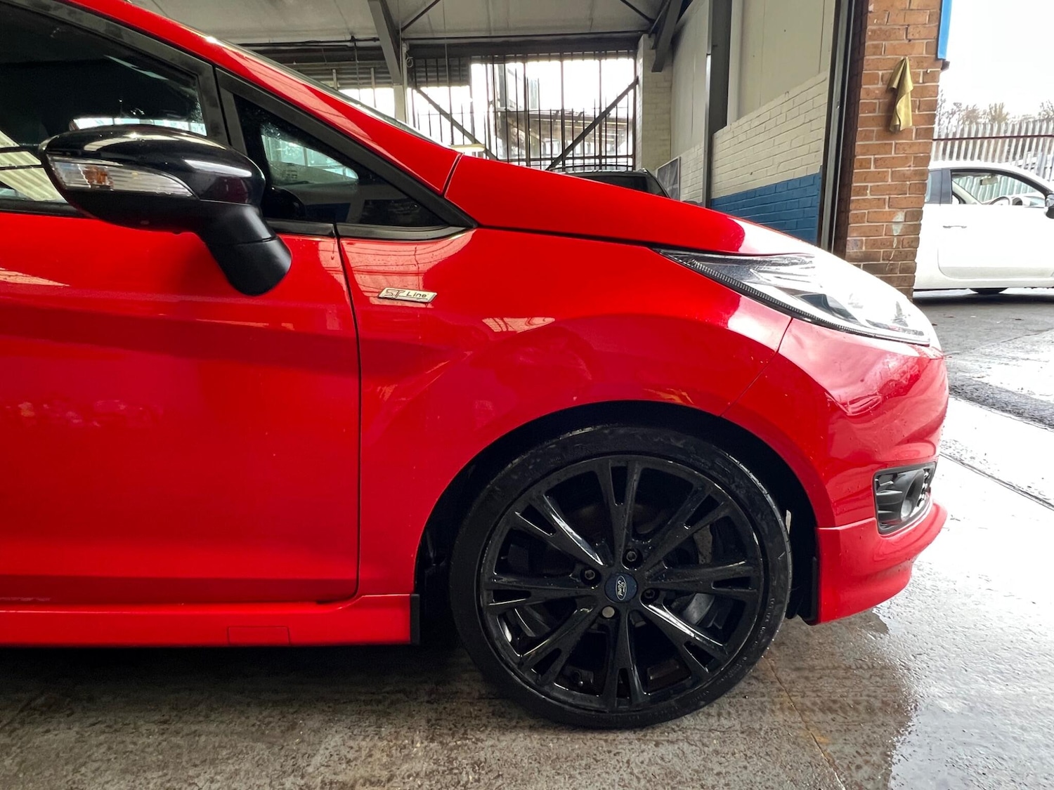 Used Ford Fiesta 2017 for sale - 77314943: Photo 34