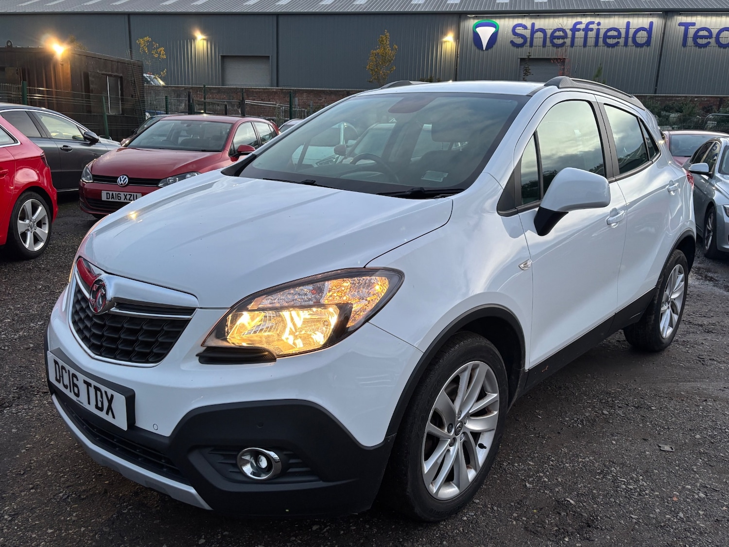 Used Vauxhall Mokka 2016 for sale - 76438549: Photo 2