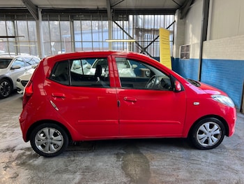 Used Hyundai i10 2012 for sale - 77229564: Photo