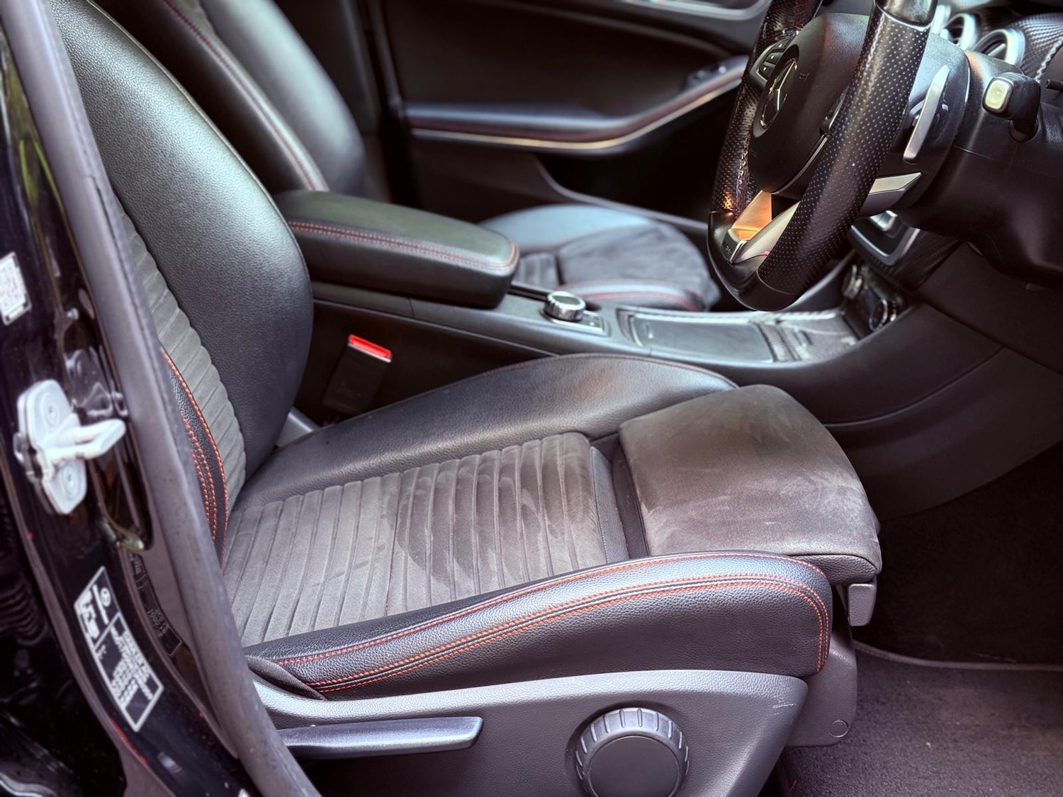 Used Mercedes-Benz A-Class 2016 for sale - 76206227: Photo 11