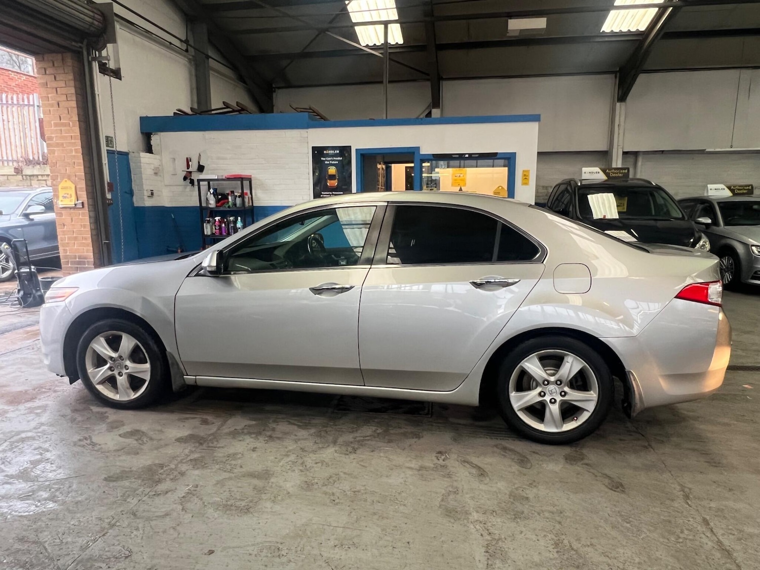 Used Honda Accord 2009 for sale - 78063090: Photo 9