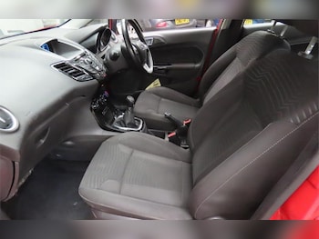 Used Ford Fiesta 2014 for sale - 76499895: Photo