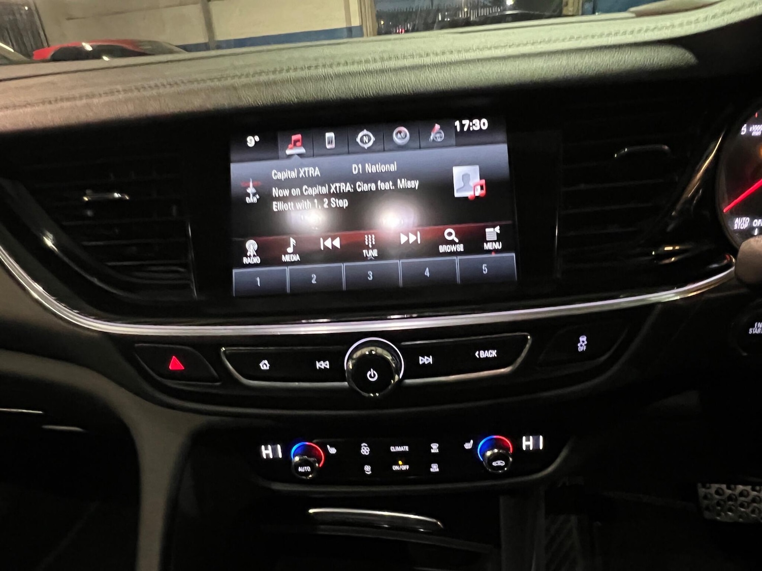 Used Vauxhall Insignia 2018 for sale - 77155923: Photo 31