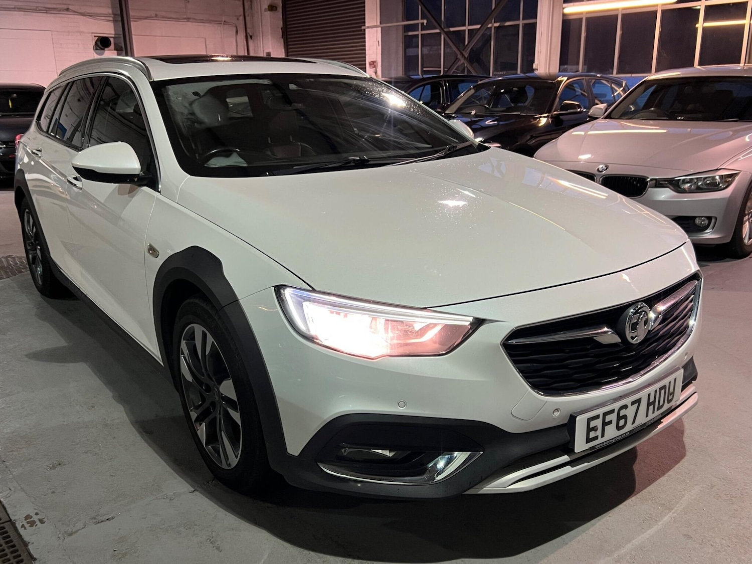 Used Vauxhall Insignia 2018 for sale - 77155923: Photo 5
