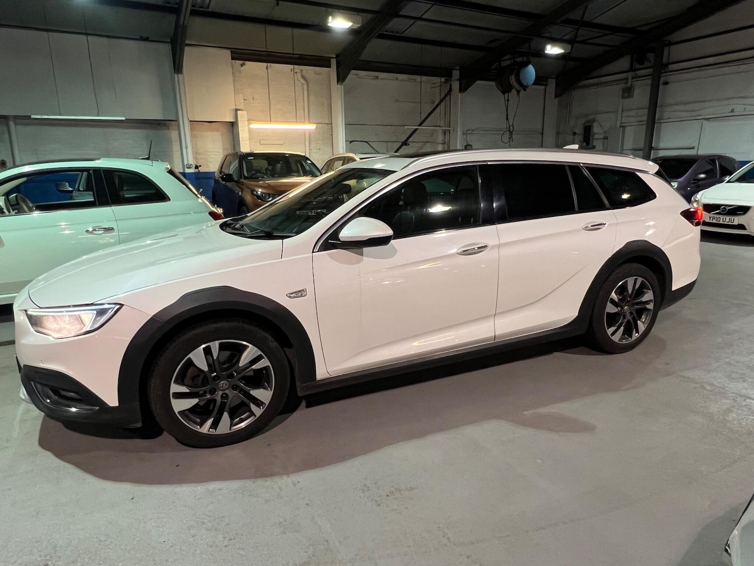 Used Vauxhall Insignia 2018 for sale - 77155923: Photo 9