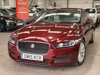 Used Jaguar XE 2015 for sale - 79621368: Photo
