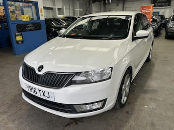 Used Skoda Rapid Spaceback 2016 for sale - 79645300: Photo