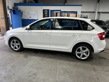 Used Skoda Rapid Spaceback 2016 for sale - 79645300: Photo