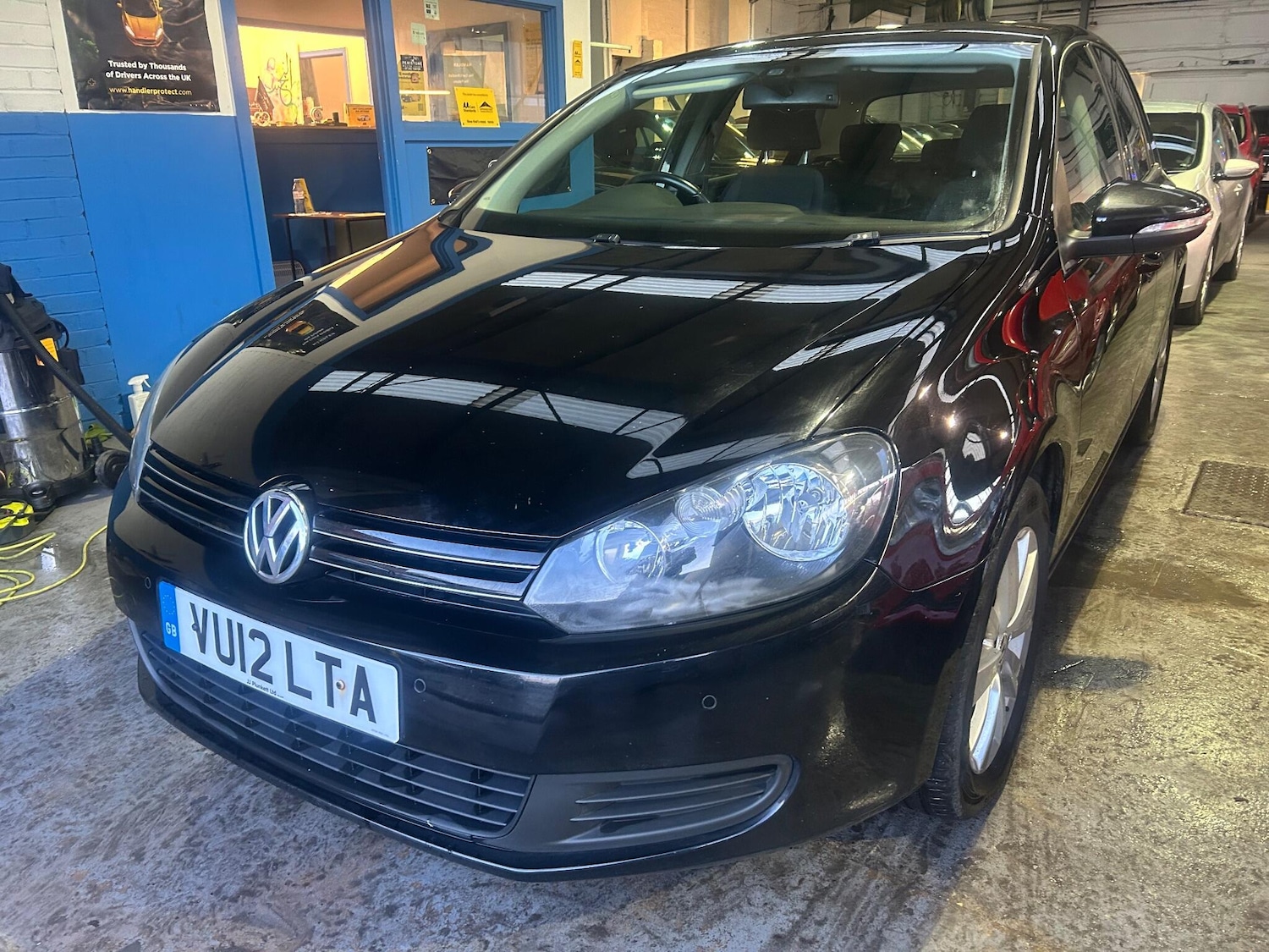 Used Volkswagen Golf 2012 for sale - 77305468: Photo 2
