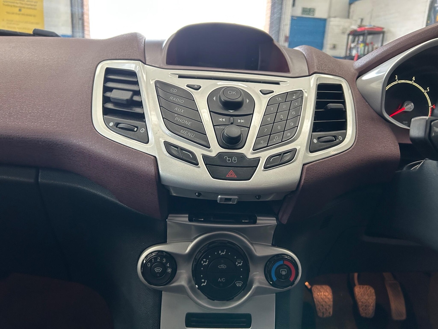 Used Ford Fiesta 2009 for sale - 78034730: Photo 13