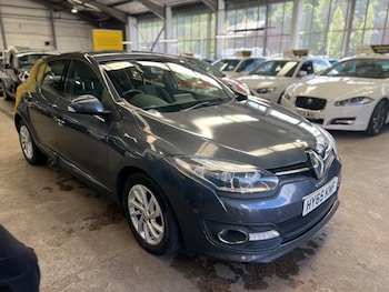 Used Renault Megane 2015 for sale - 78560981: Photo