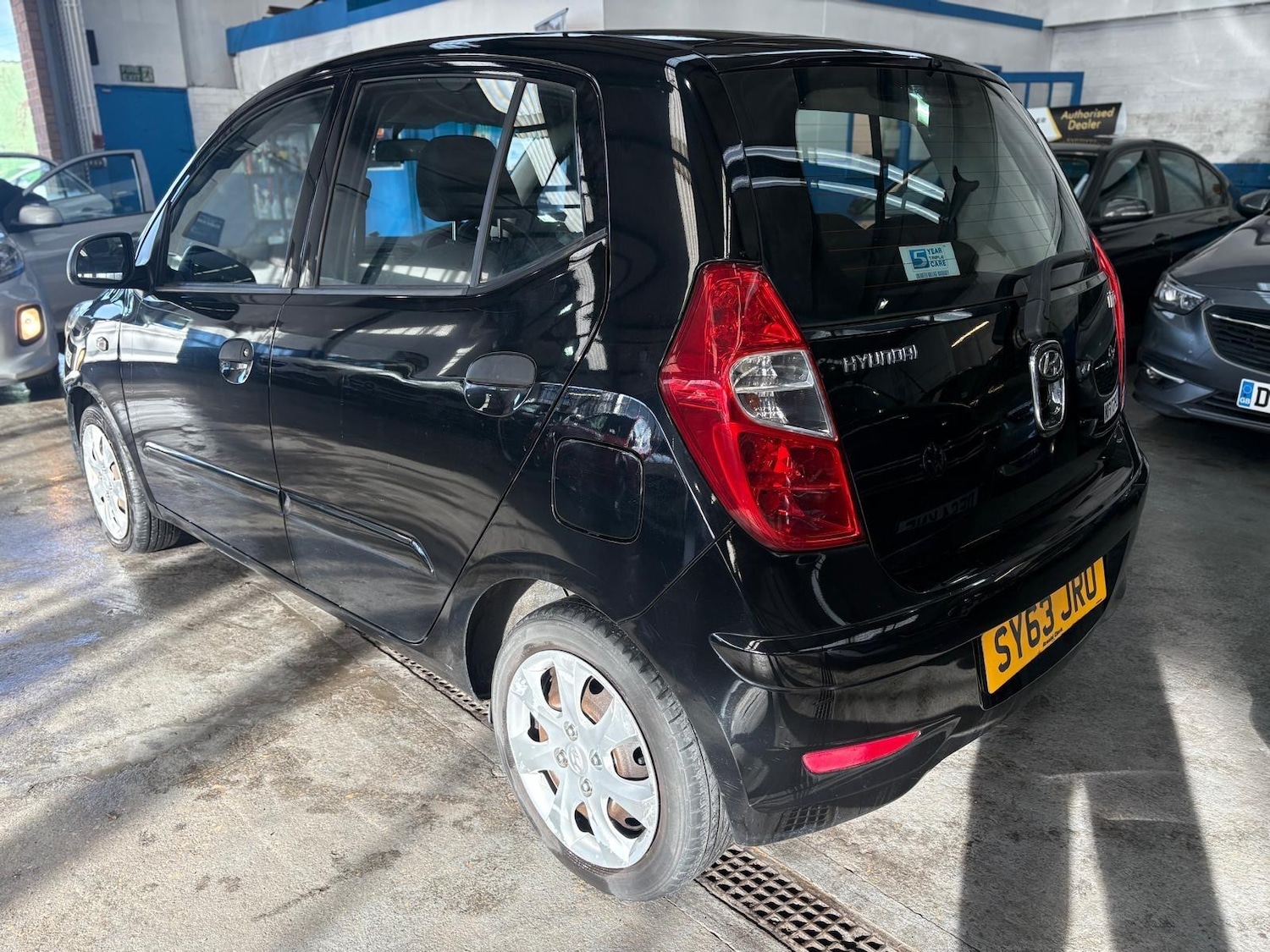 Used Hyundai i10 2013 for sale - 77646047: Photo 4