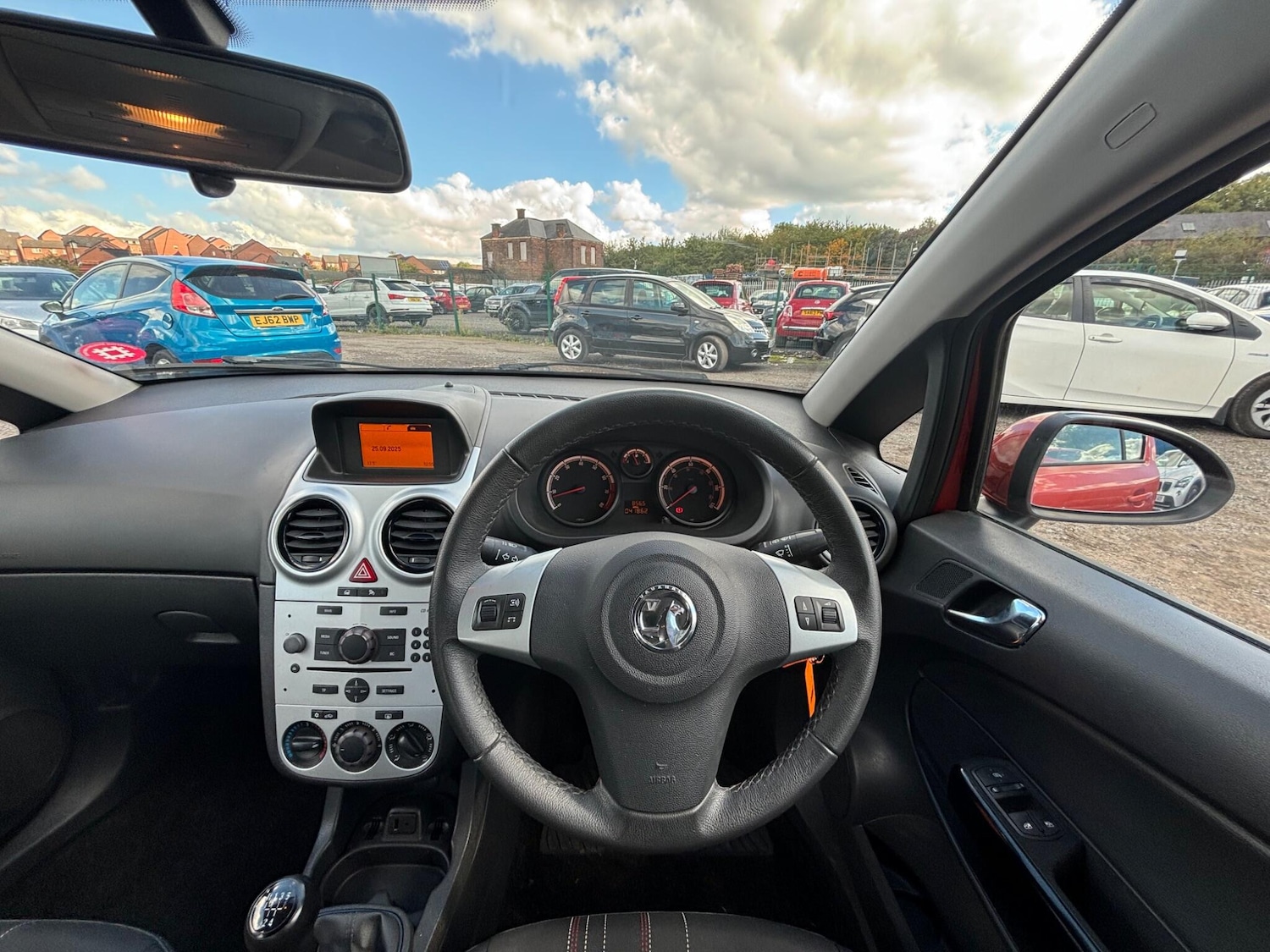 Used Vauxhall Corsa 2012 for sale - 76200451: Photo 16