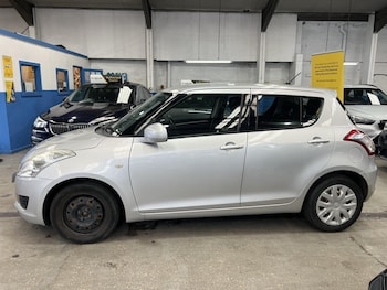 Used Suzuki Swift 2013 for sale - 78902204: Photo