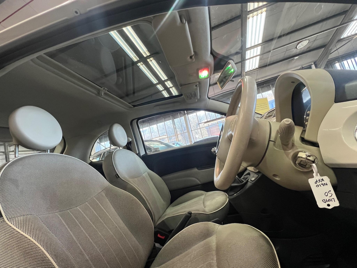 Used Fiat 500 2010 for sale - 77359297: Photo 19