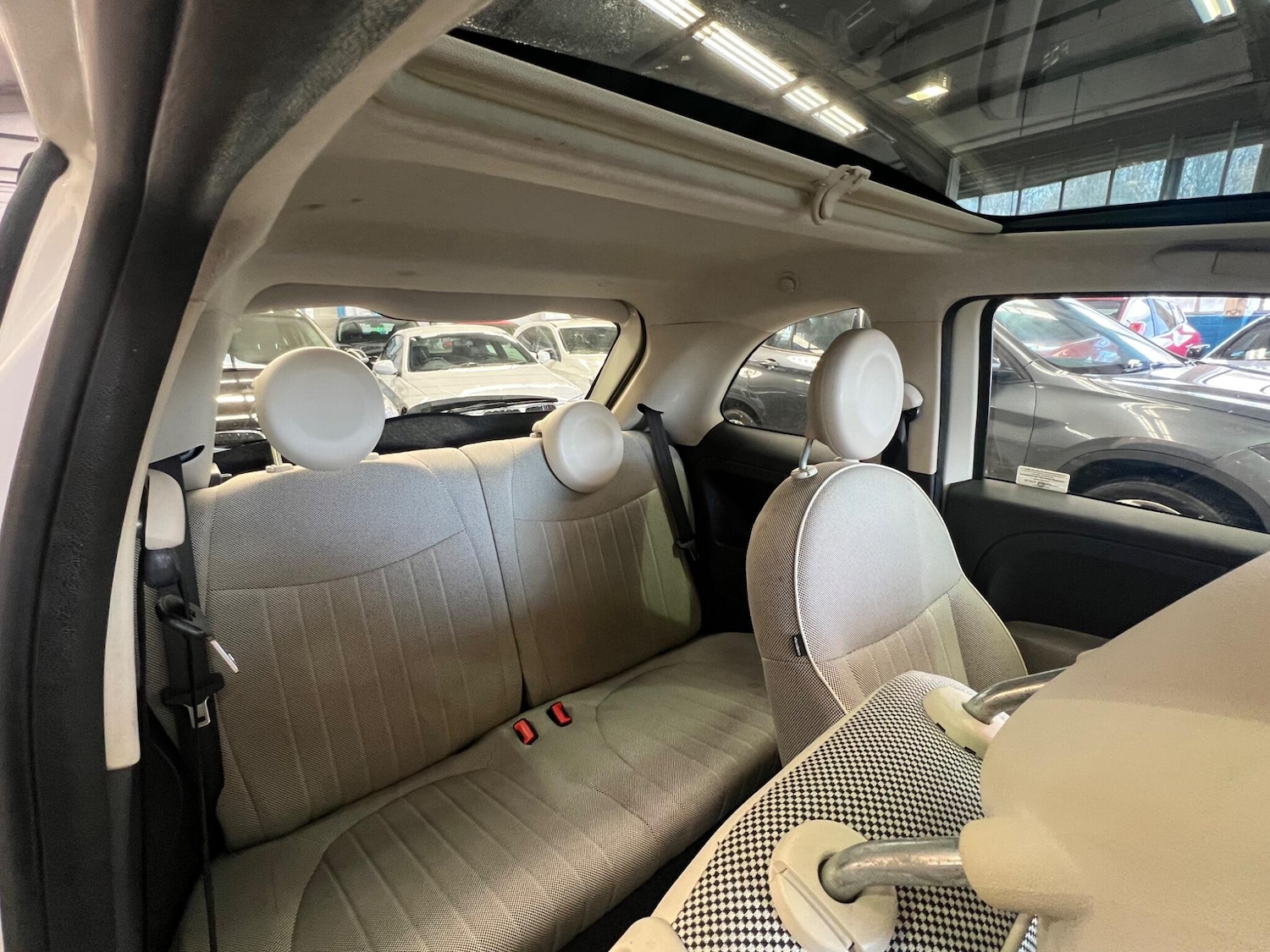 Used Fiat 500 2010 for sale - 77359297: Photo 23