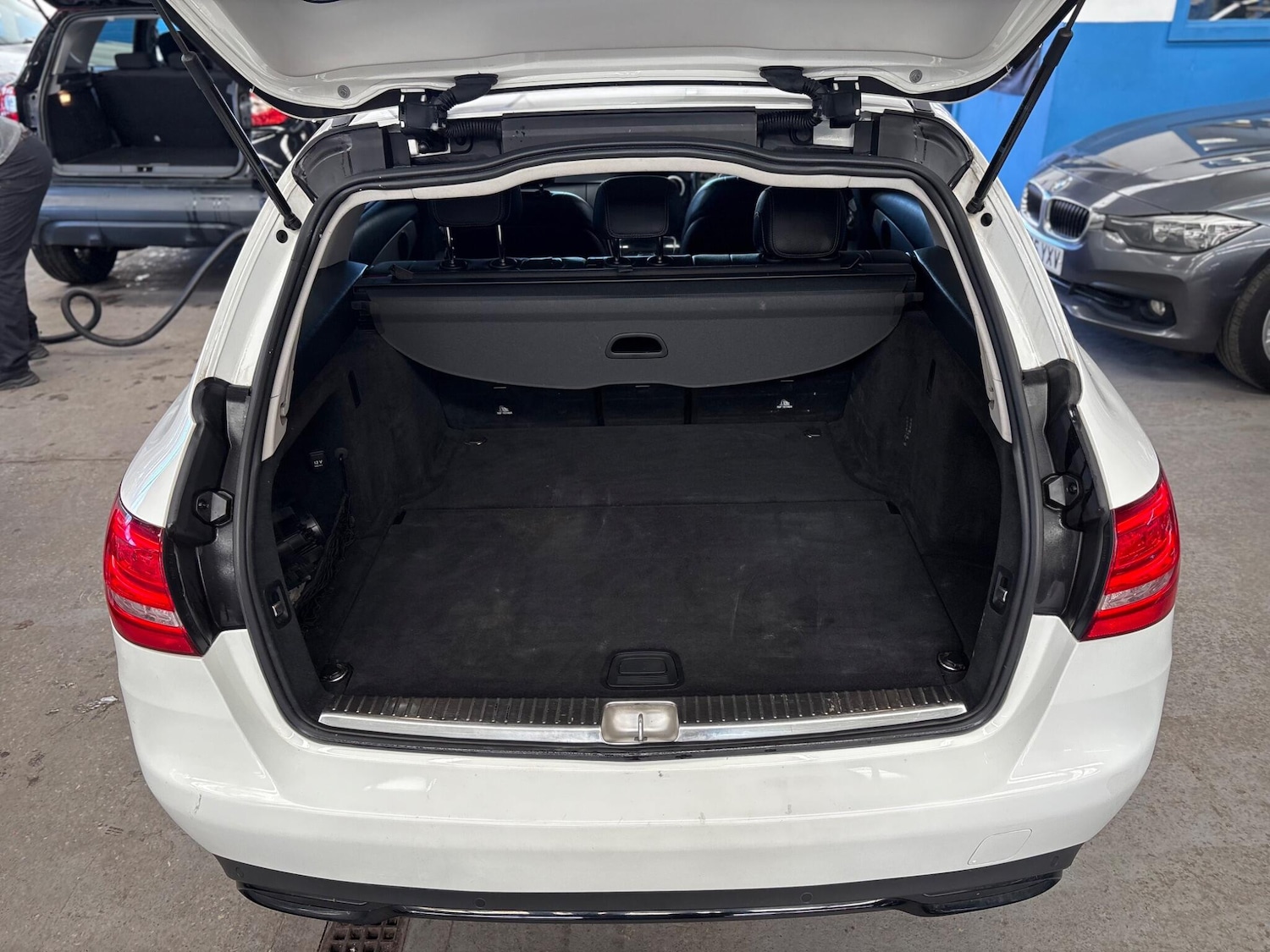 Used Mercedes-Benz C Class 2017 for sale - 78033889: Photo 23