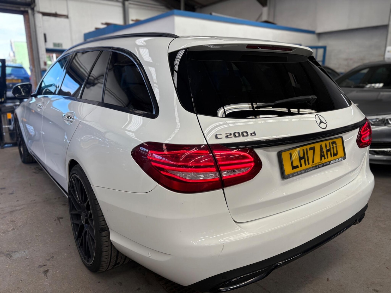 Used Mercedes-Benz C Class 2017 for sale - 78033889: Photo 6