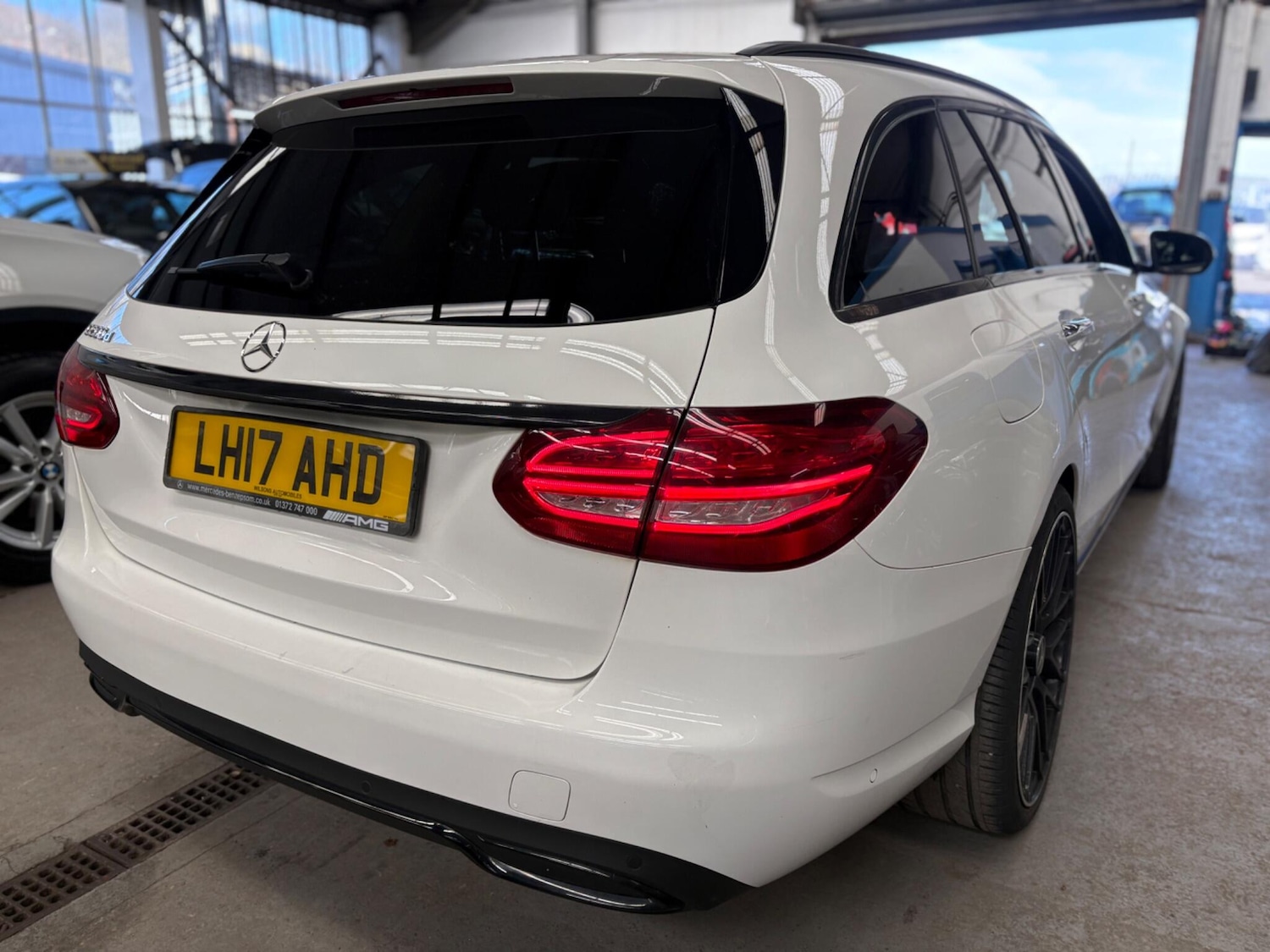 Used Mercedes-Benz C Class 2017 for sale - 78033889: Photo 8