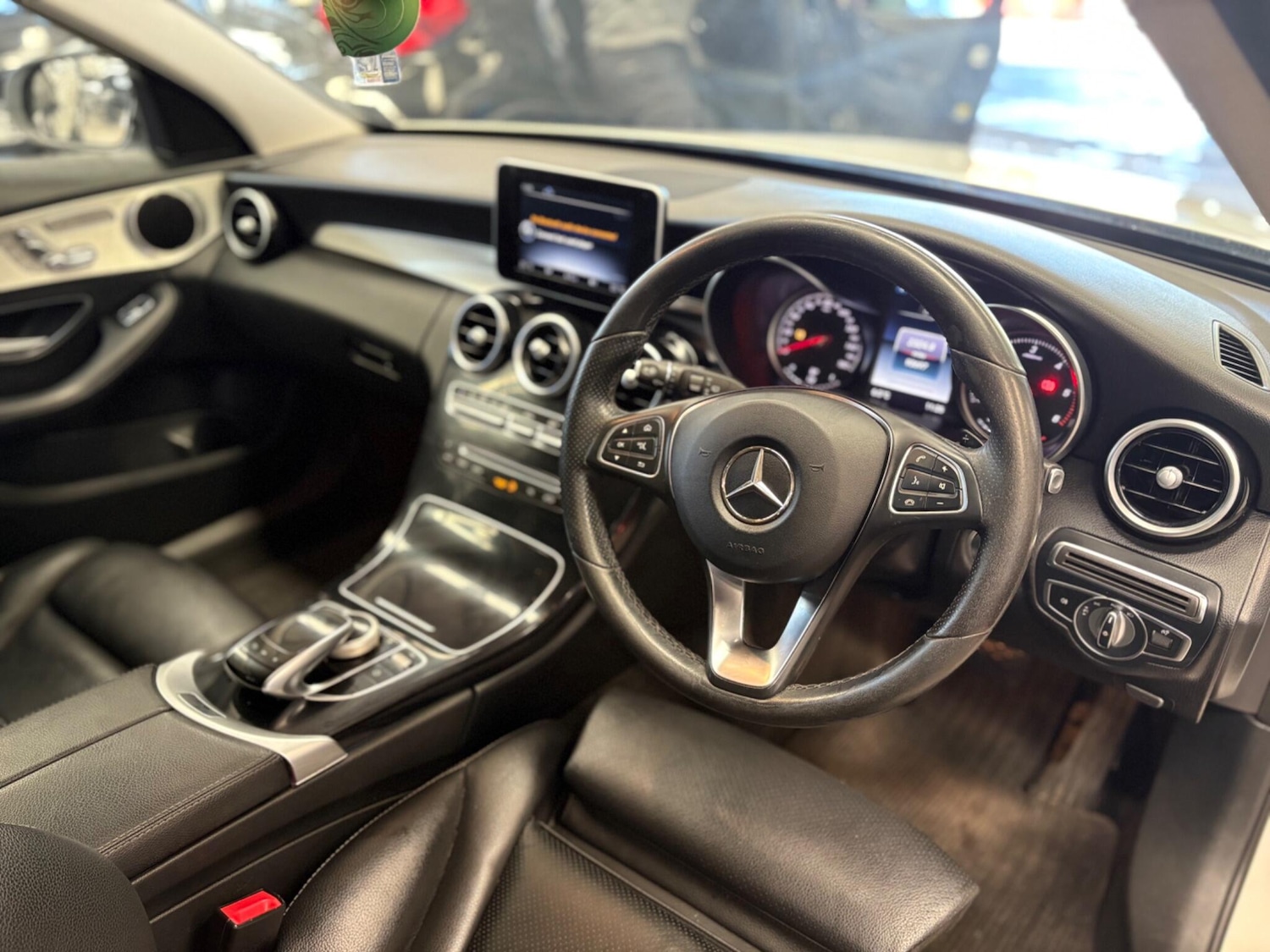 Used Mercedes-Benz C Class 2017 for sale - 78033889: Photo 9