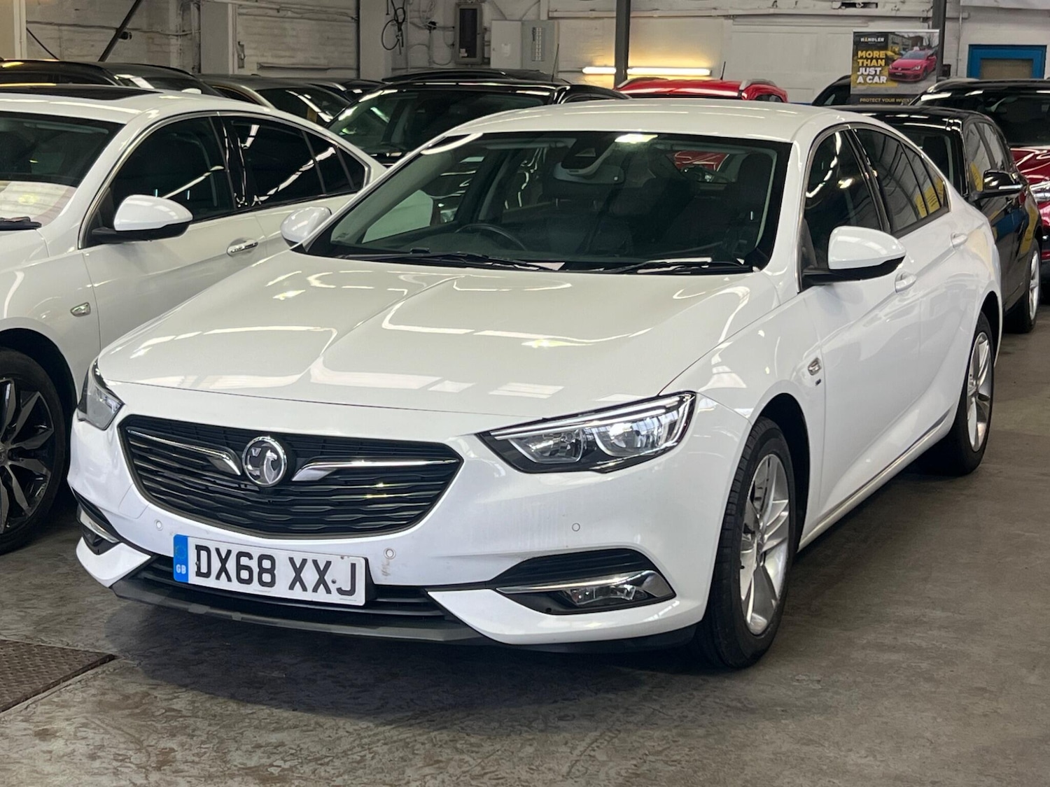 Used Vauxhall Insignia 2018 for sale - 77305756: Photo 3