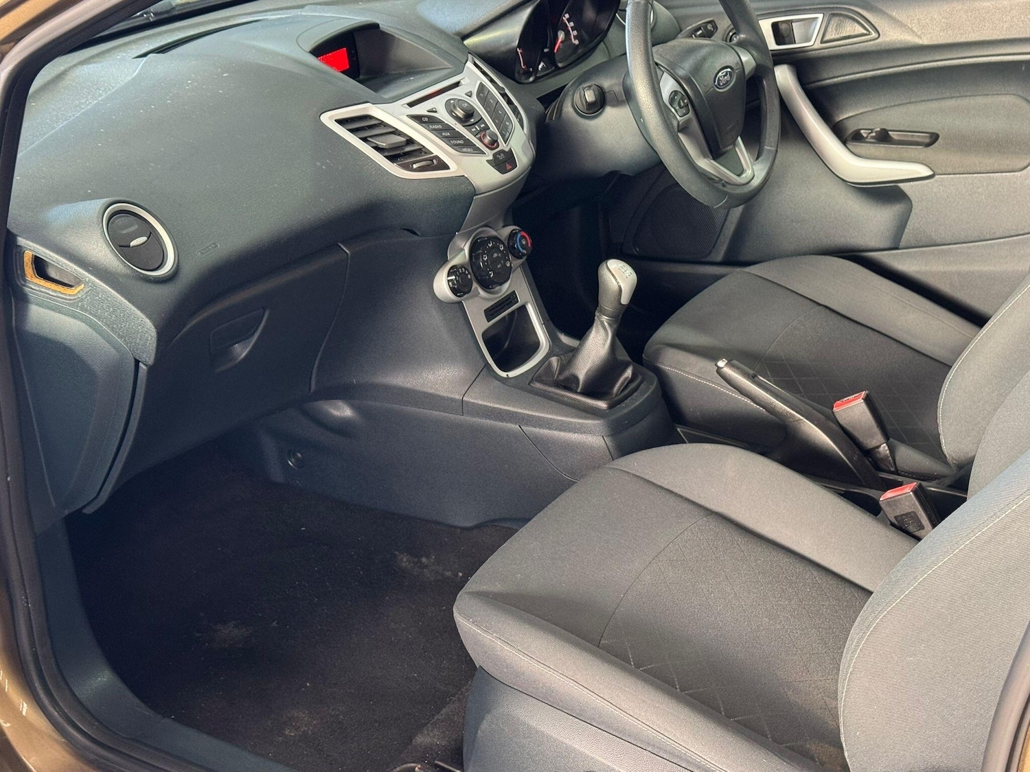 Used Ford Fiesta 2011 for sale - 78019805: Photo 12