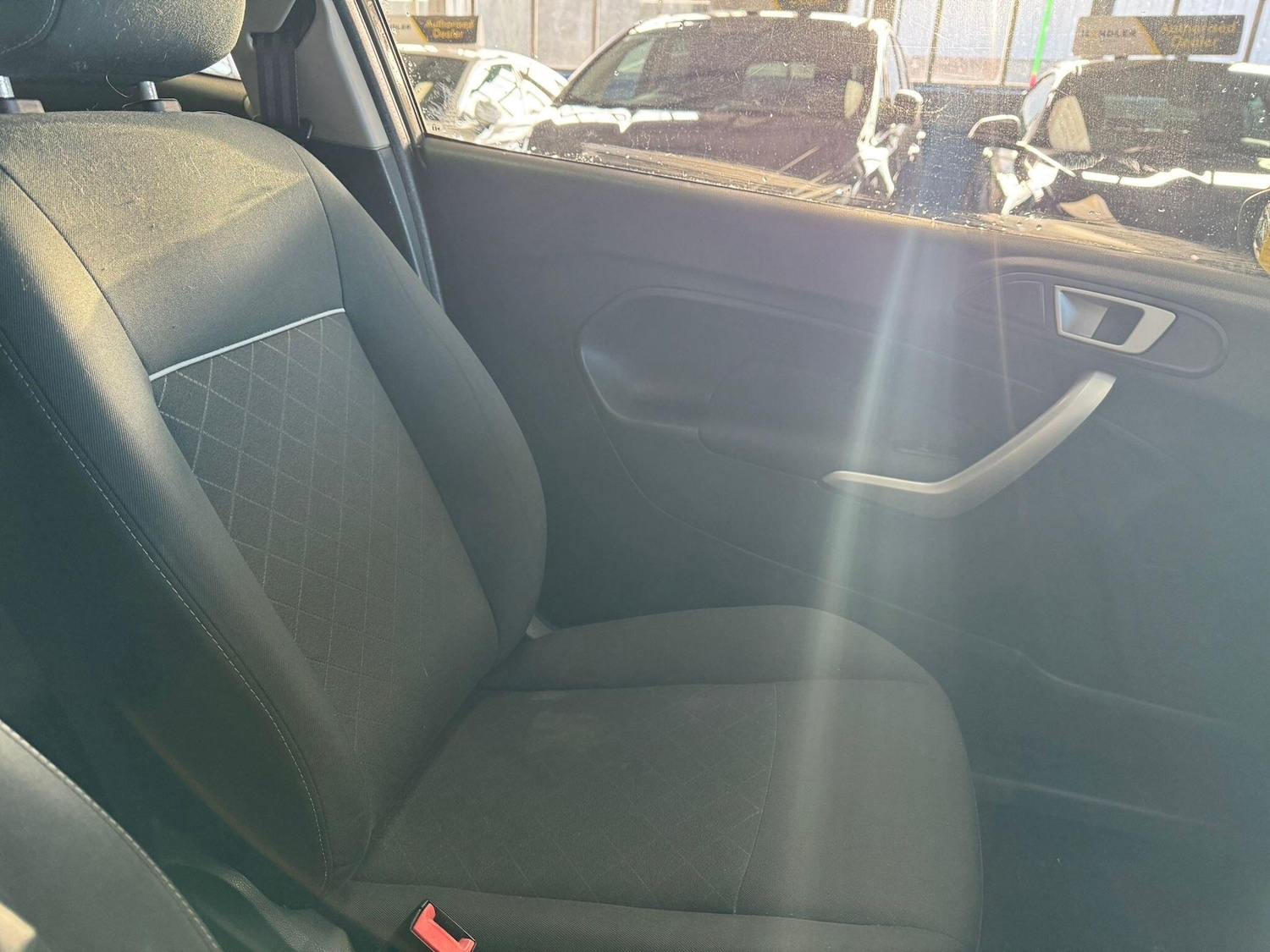 Used Ford Fiesta 2011 for sale - 78019805: Photo 16