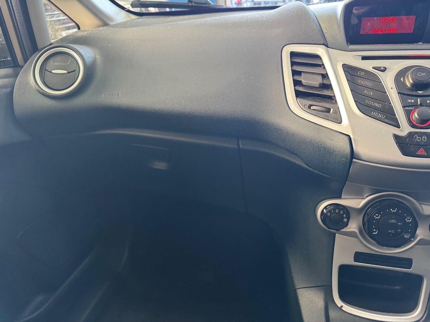 Used Ford Fiesta 2011 for sale - 78019805: Photo 33