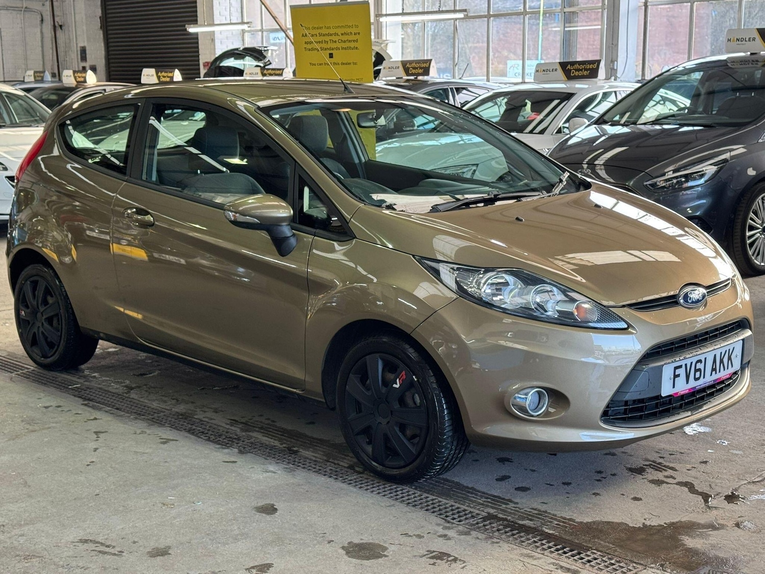 Used Ford Fiesta 2011 for sale - 78019805: Photo 6