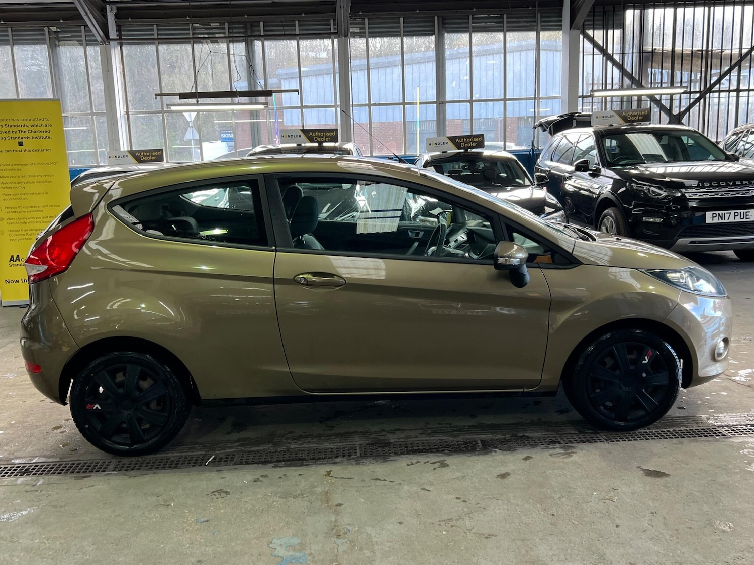 Used Ford Fiesta 2011 for sale - 78019805: Photo 7