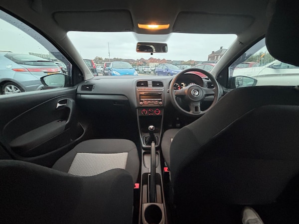 Used Volkswagen Polo 2014 for sale - 76269627: Photo 17