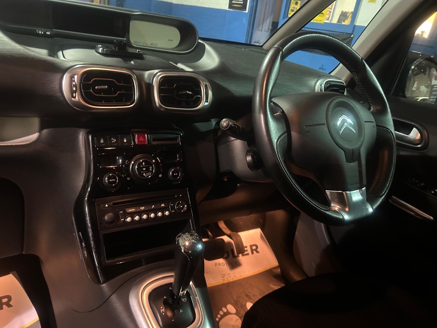 Used Citroen C3 Picasso 2013 for sale - 77321011: Photo 17