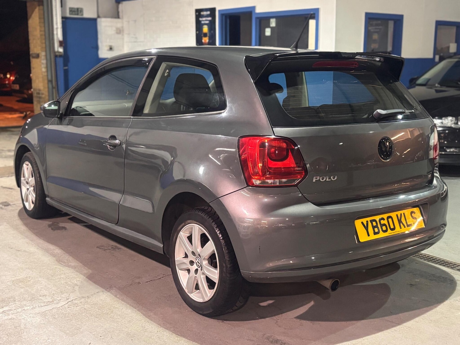 Used Volkswagen Polo 2011 for sale - 76759613: Photo 9