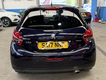 Used Peugeot 208 2017 for sale - 79236996: Photo