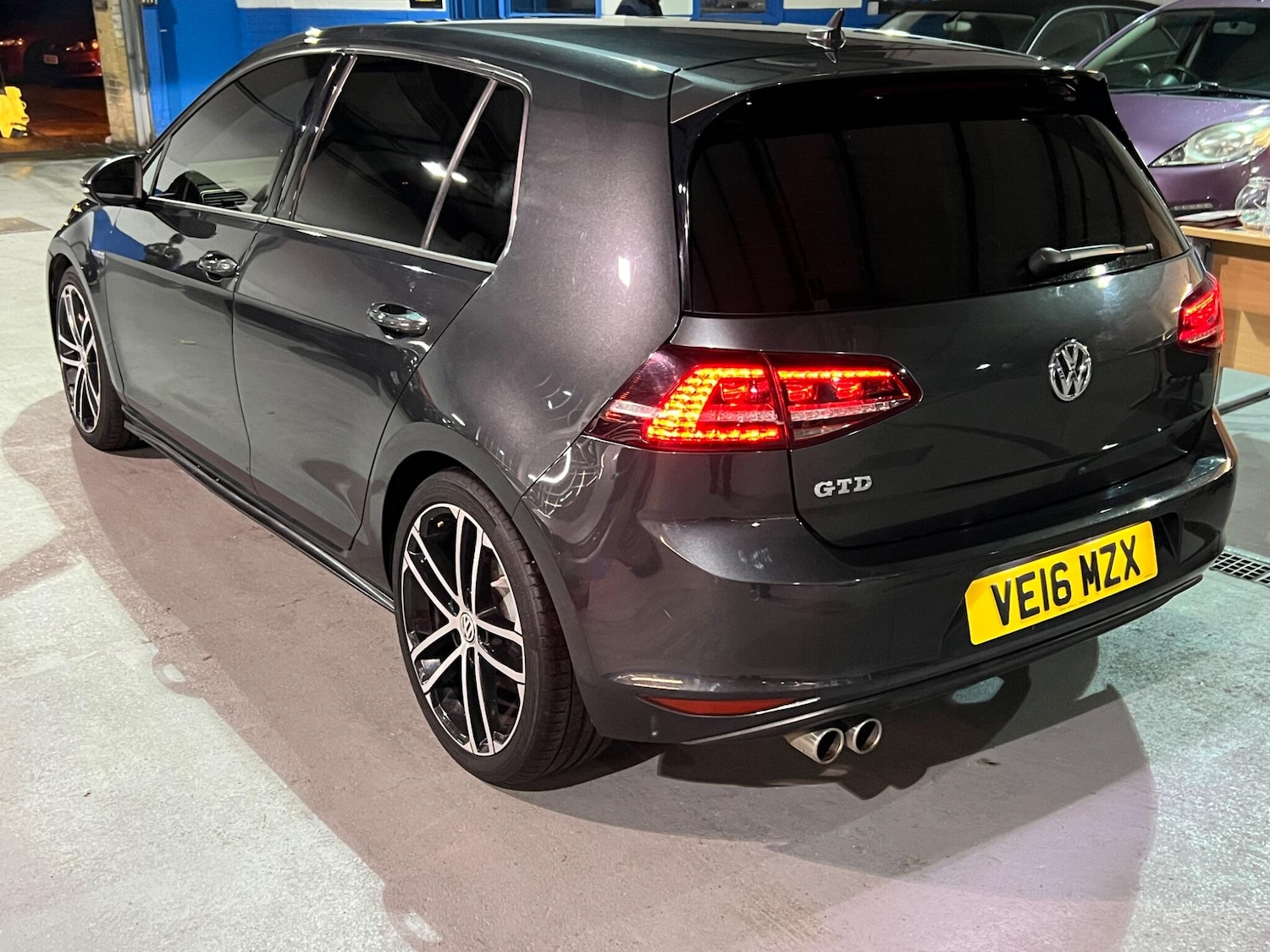 Used Volkswagen Golf 2016 for sale - 76666837: Photo 10