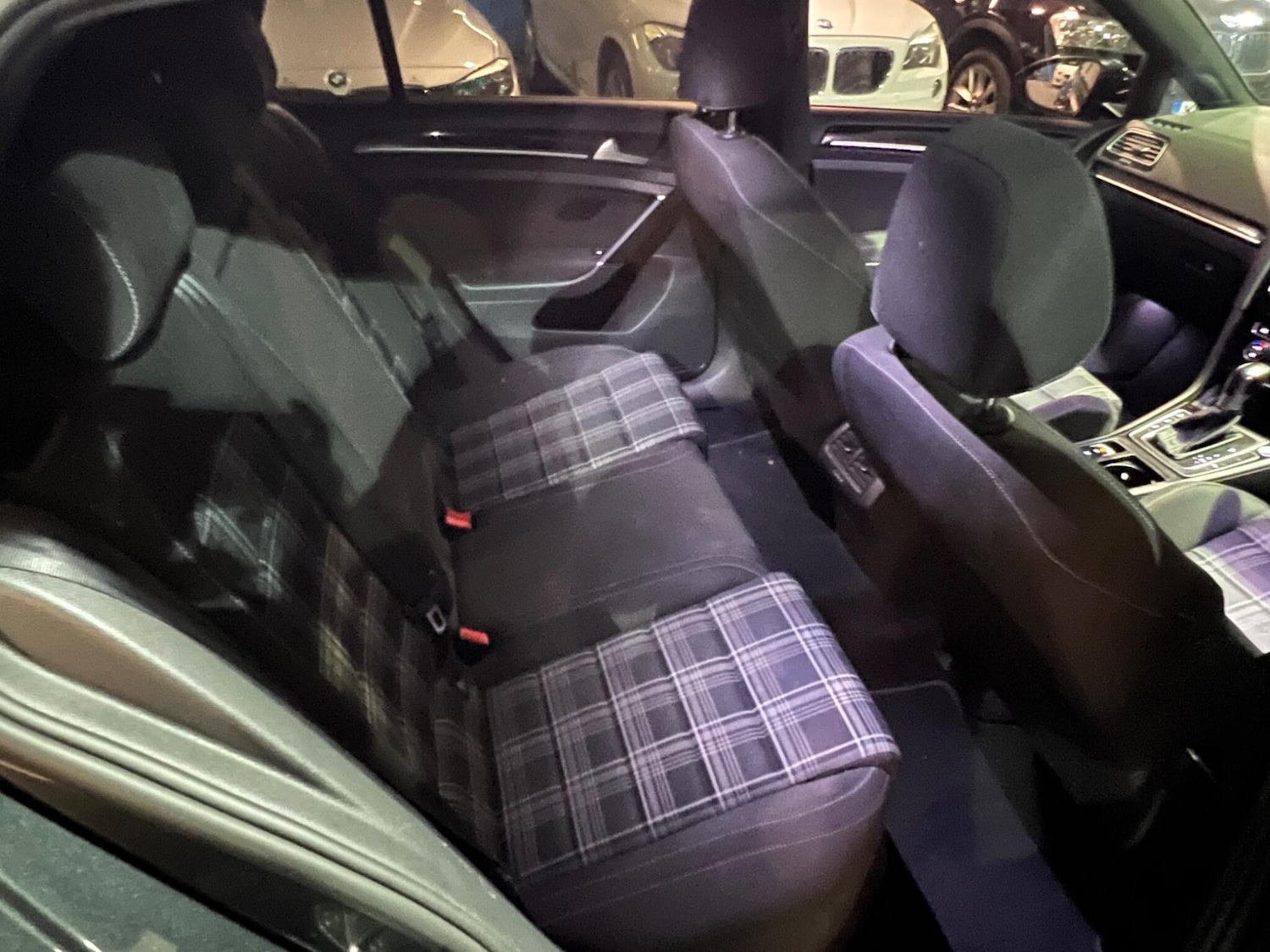 Used Volkswagen Golf 2016 for sale - 76666837: Photo 24