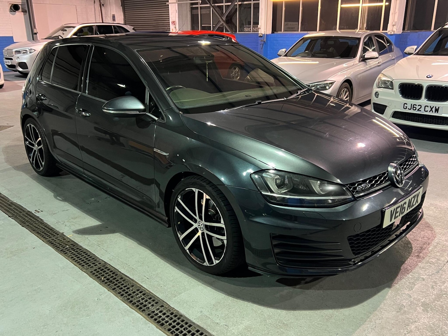 Used Volkswagen Golf 2016 for sale - 76666837: Photo 5