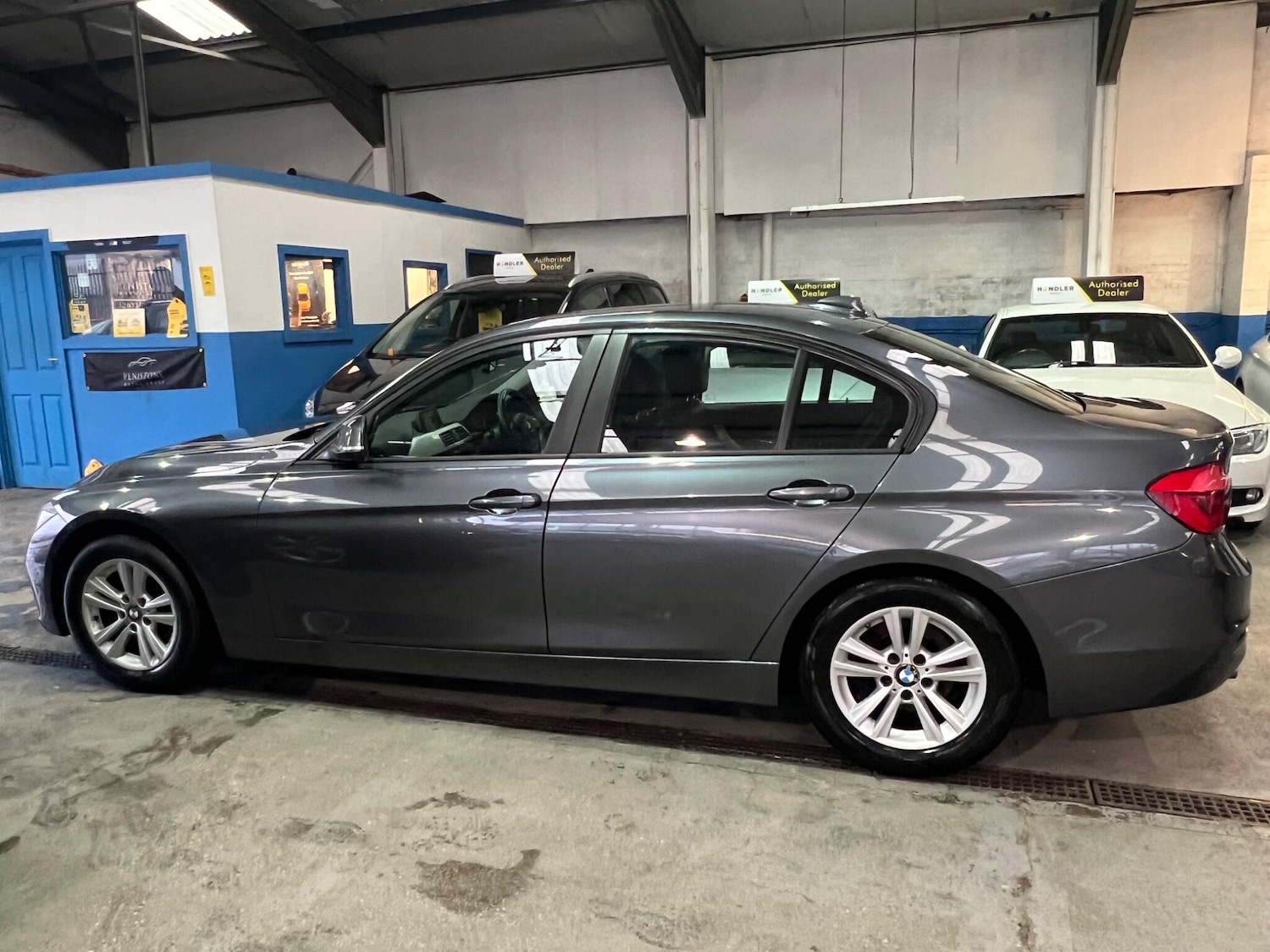 Used BMW 3 Series for sale - 77537200: Photo 4