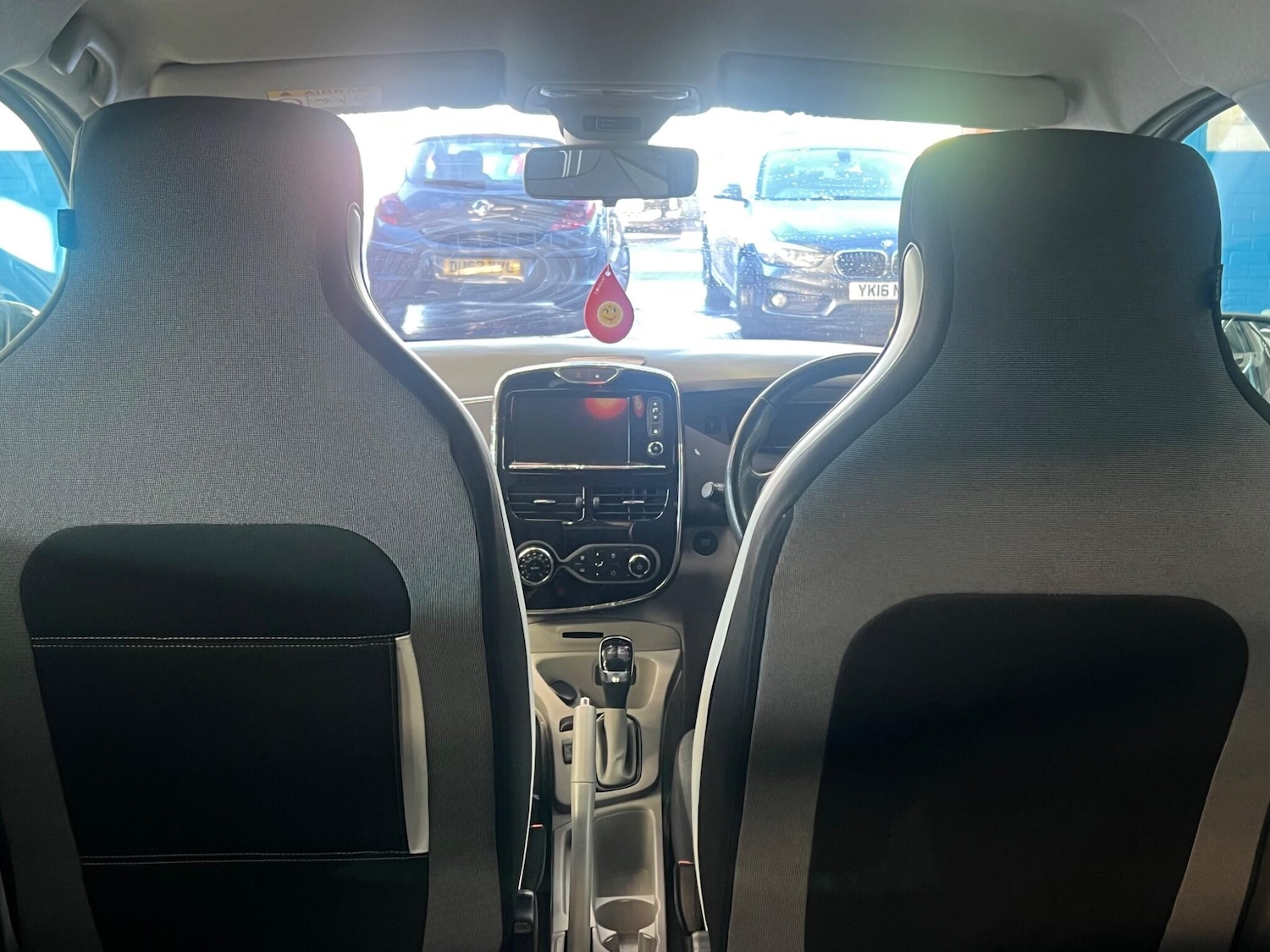 Used Renault Zoe for sale - 76839654: Photo 15