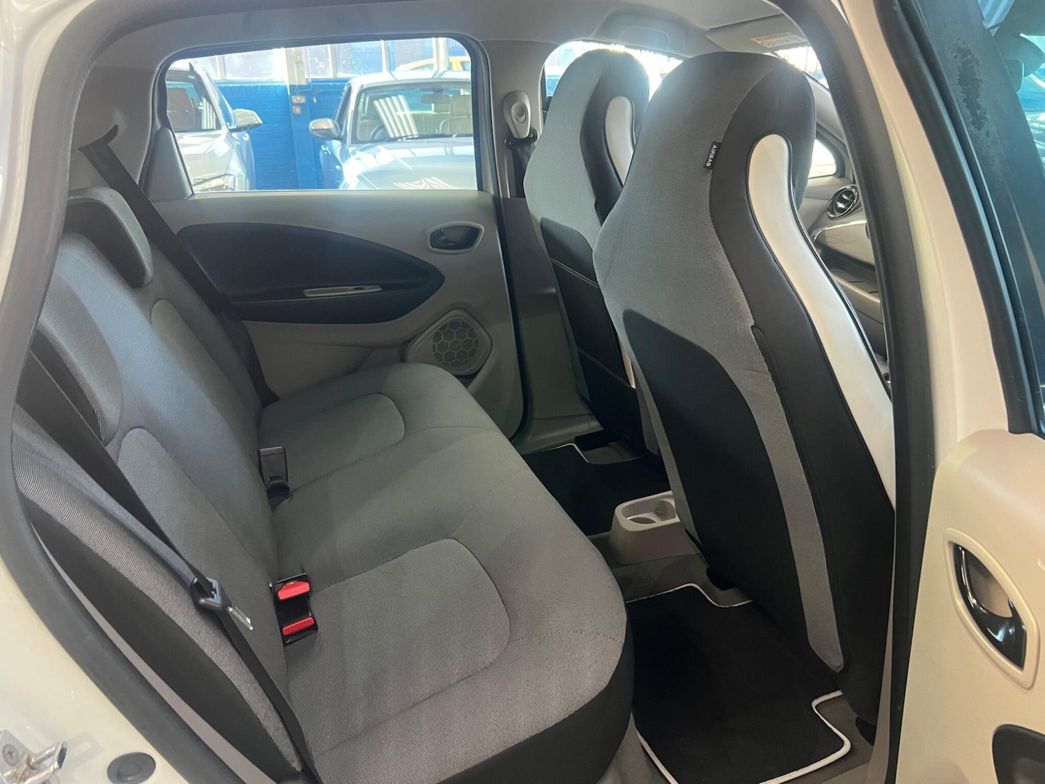 Used Renault Zoe for sale - 76839654: Photo 22