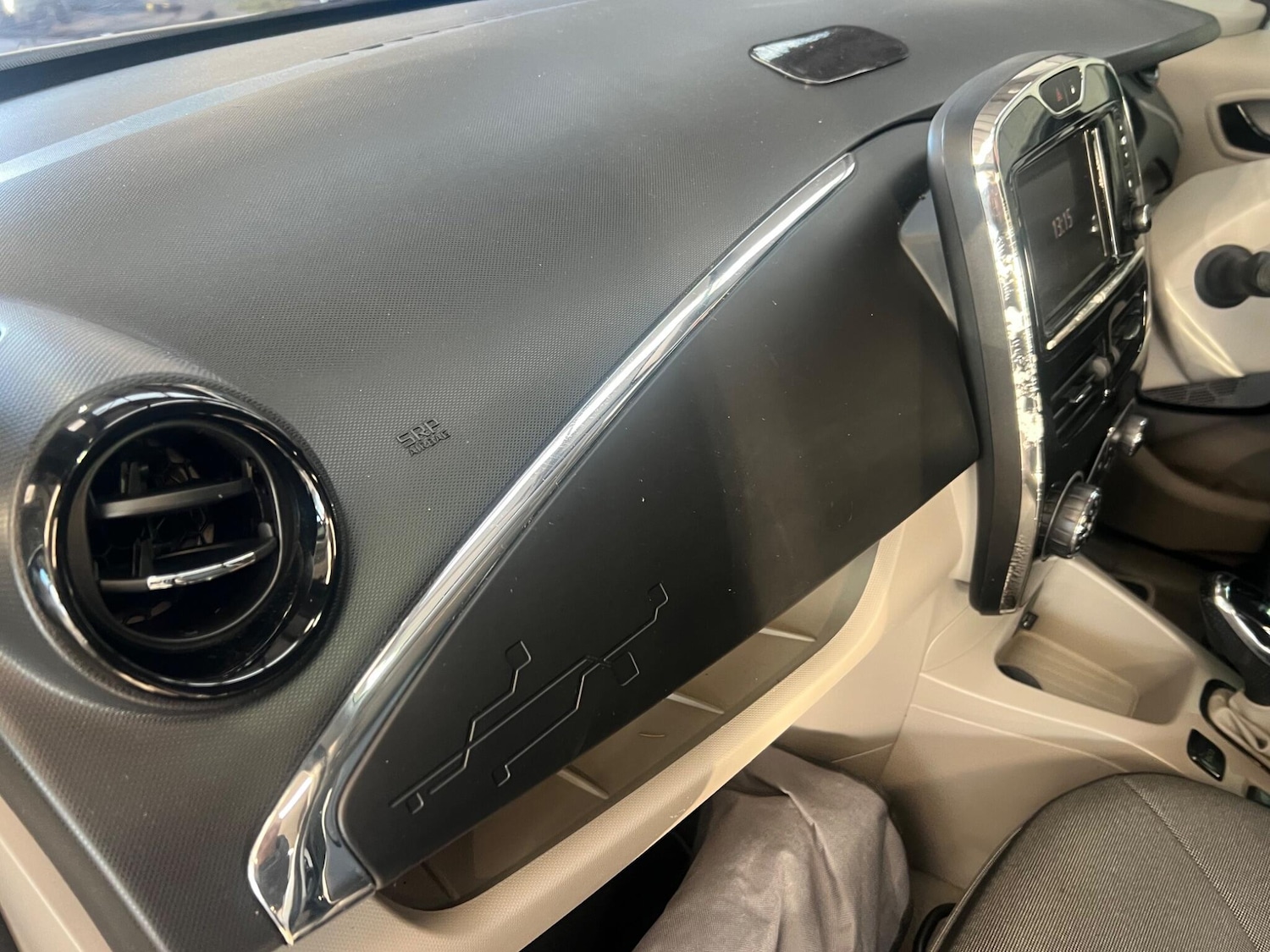 Used Renault Zoe for sale - 76839654: Photo 51