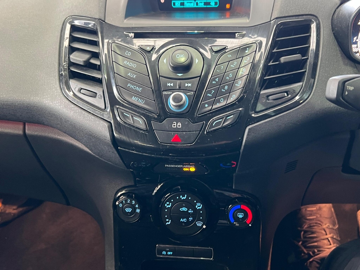 Used Ford Fiesta 2013 for sale - 77305219: Photo 20